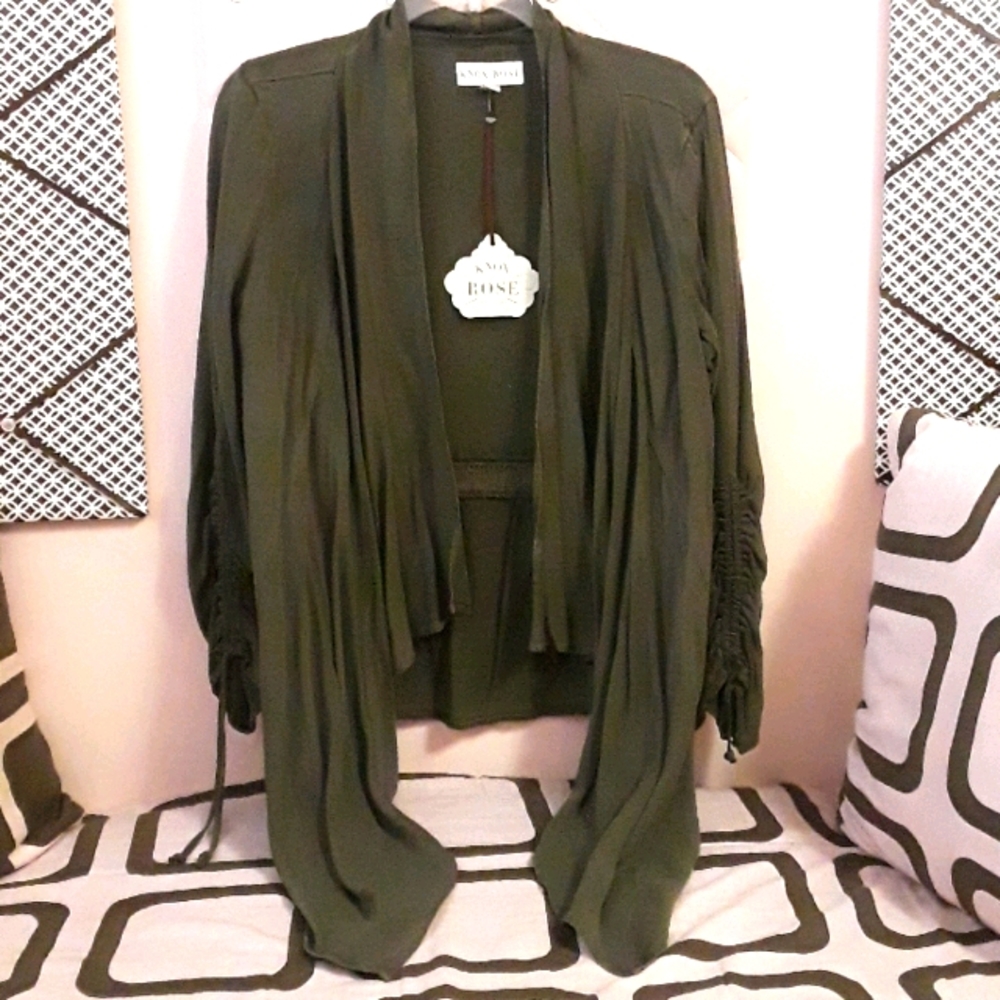 NWT Knox Rose Womens Cascade Sweater in Green